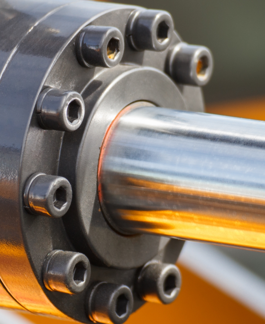 Dynamic spindle balancing and laser alignment